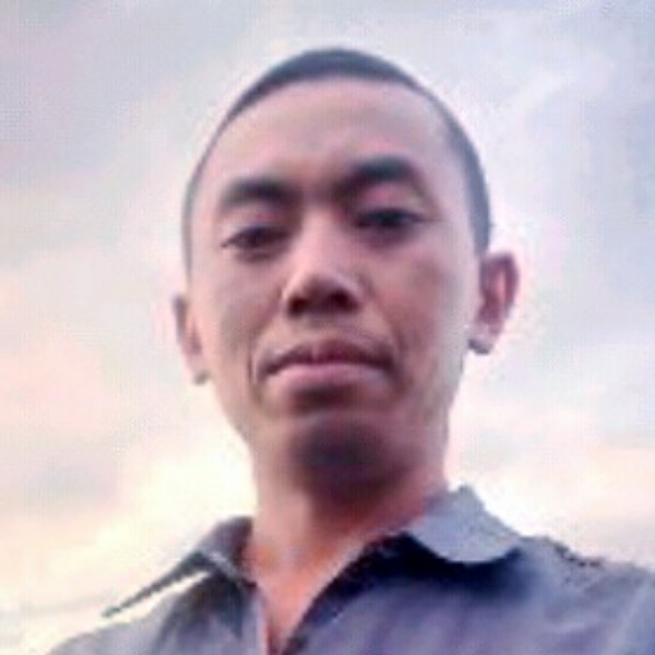 超短裙笑暴躁的照片