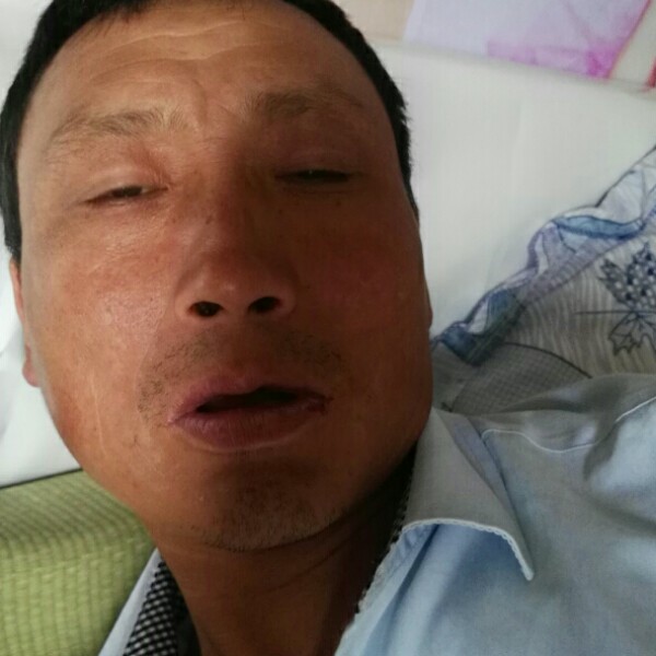 方言海的照片