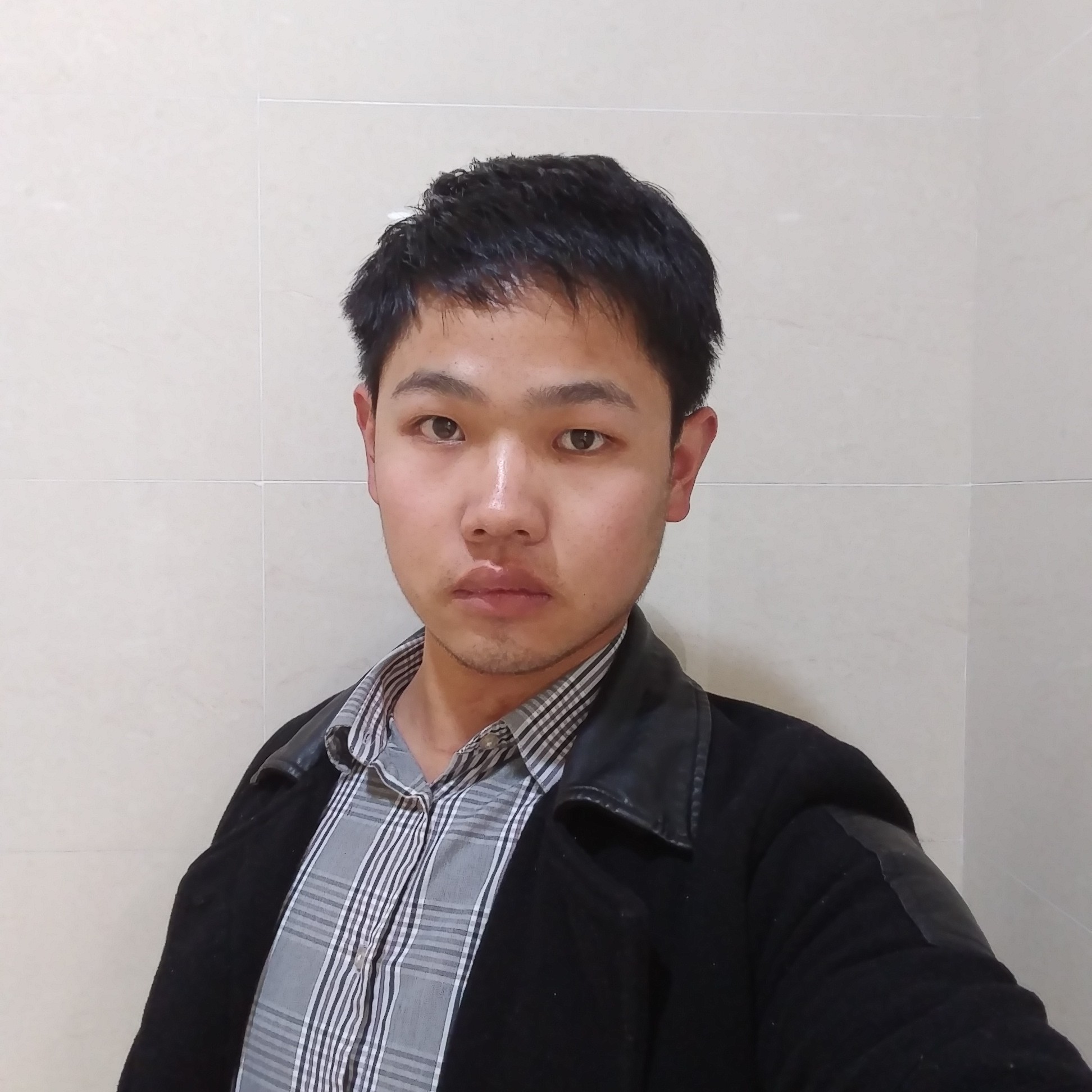 舞岛樱来的照片
