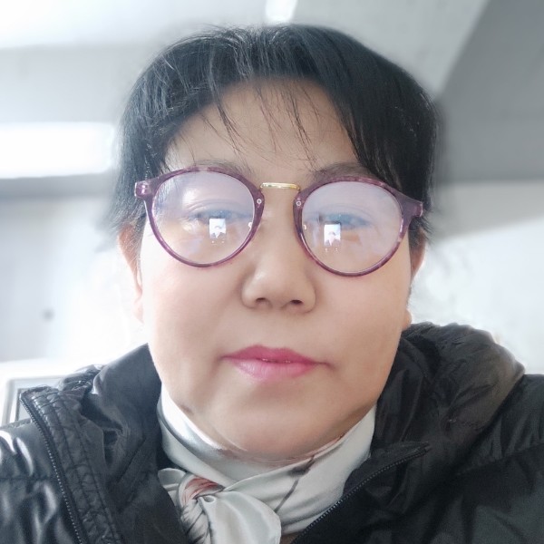 灵山上的果果的照片