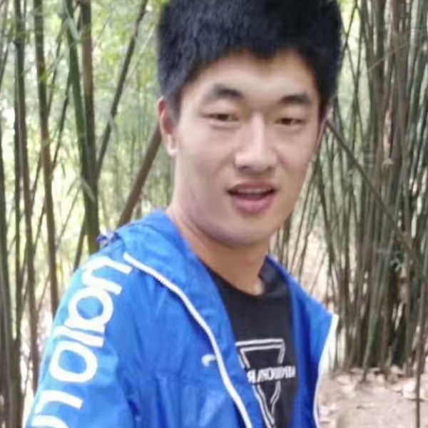 年轻电话的照片