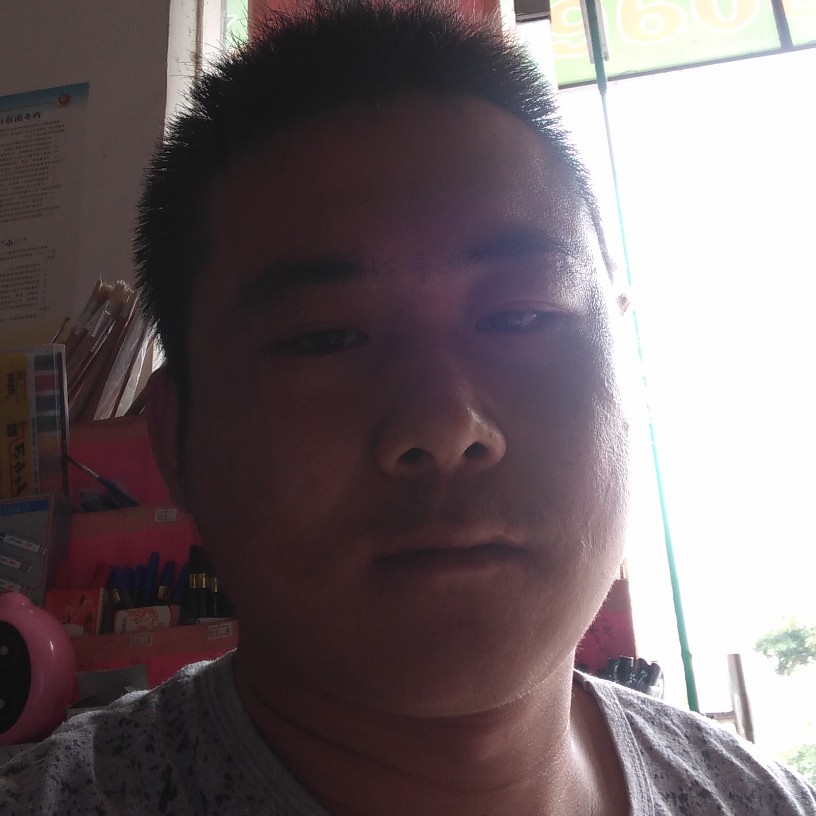 面包加咖啡的照片