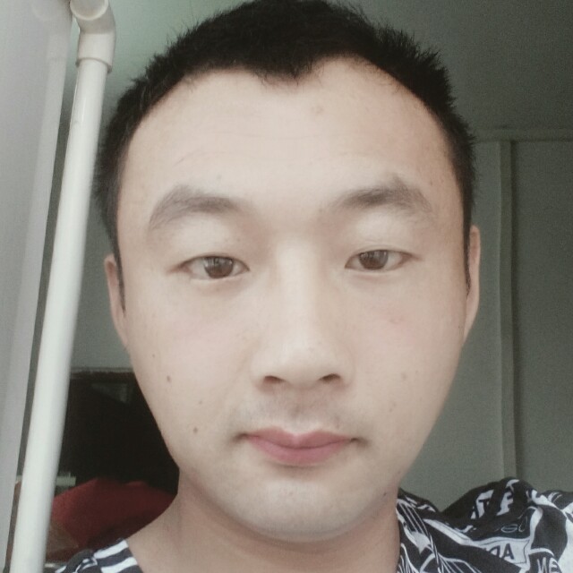 在这里遇到你。的照片