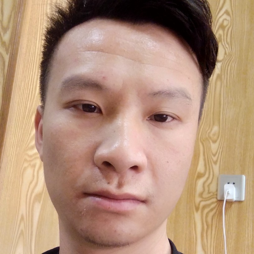1辈子旳挽手树叶的照片