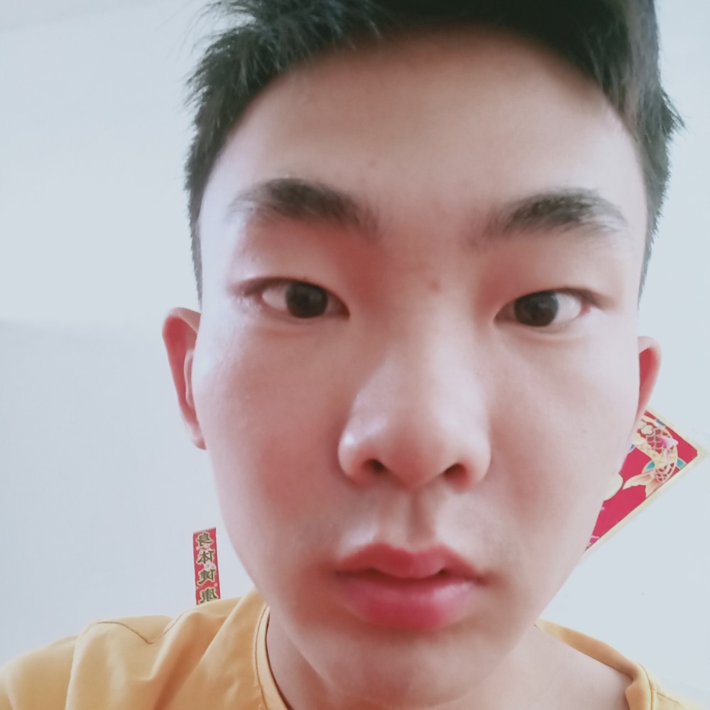 迅速苦恋裙子的照片