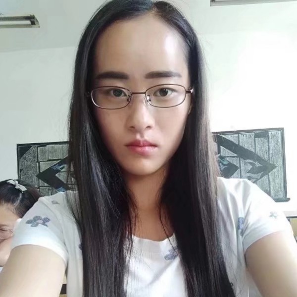 曦月晨光的照片