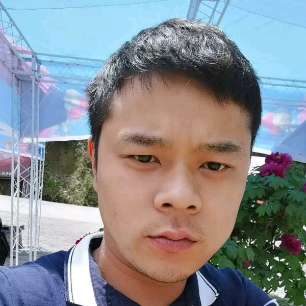明媚放弃啤酒的照片