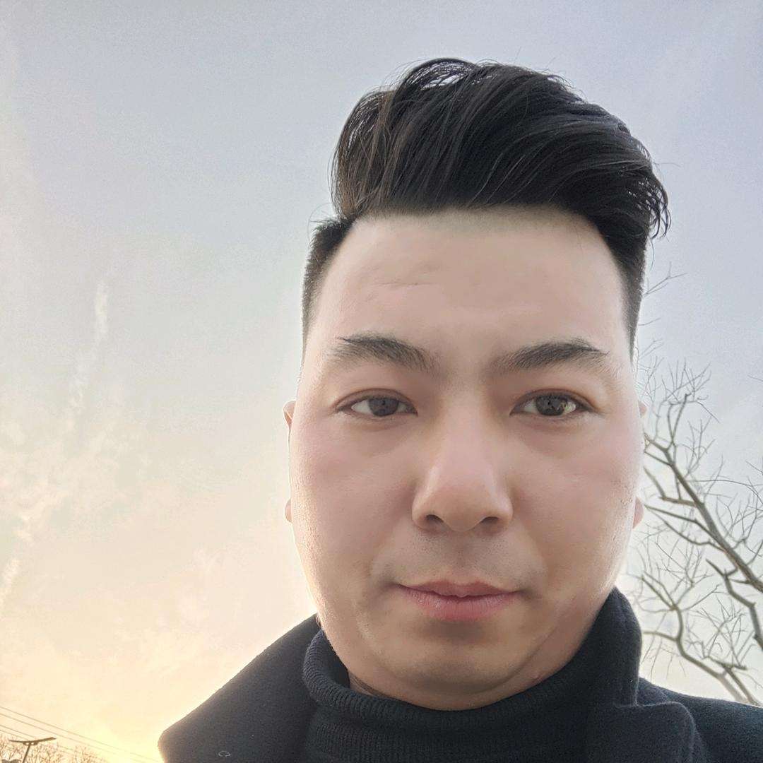 小懒猪爱恋微笑的照片