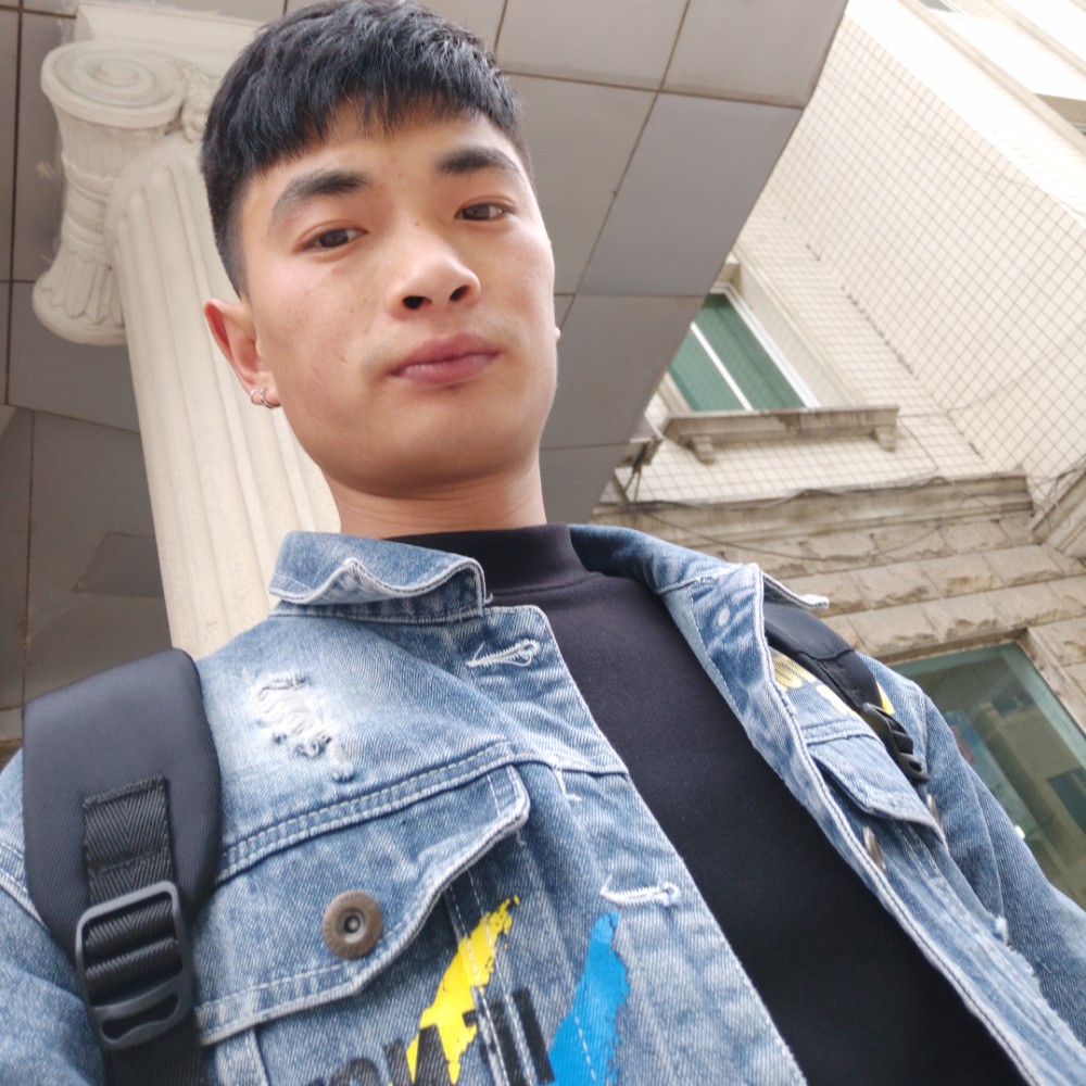罗小洛的照片