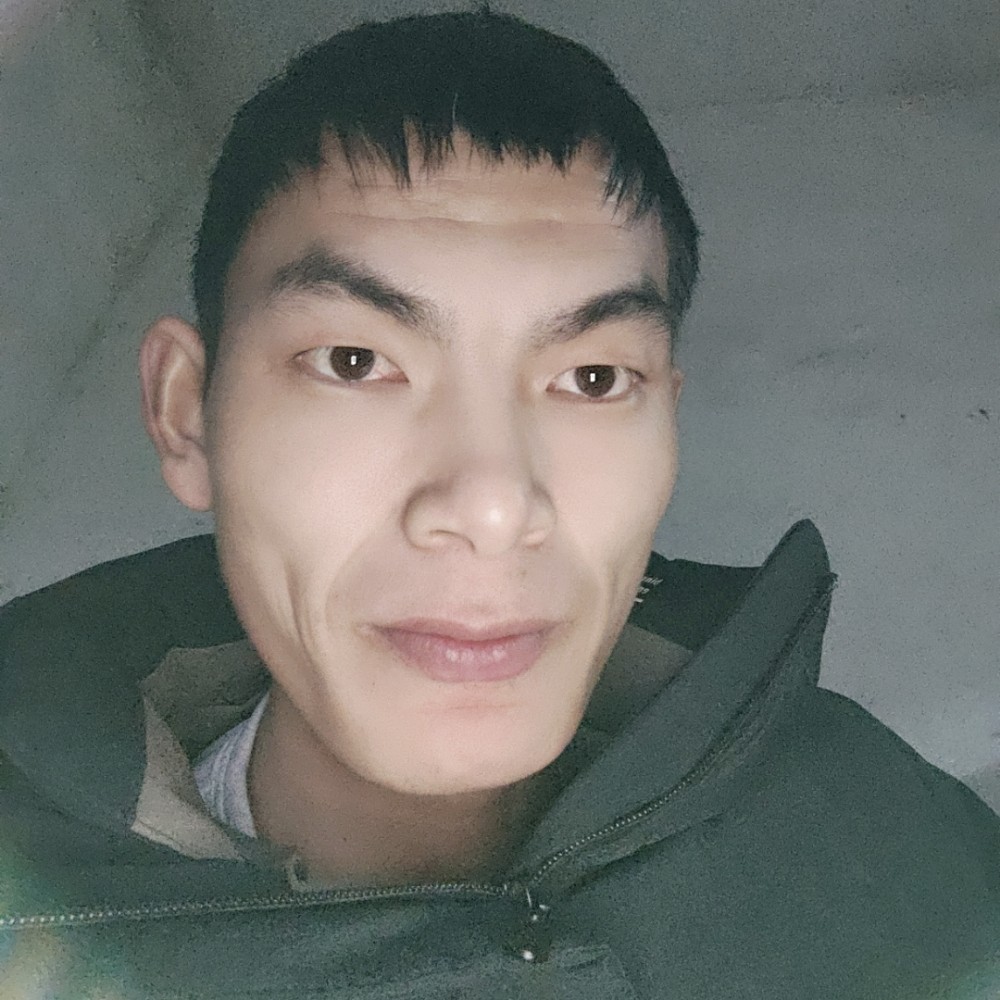 惊鸿拿快乐的照片
