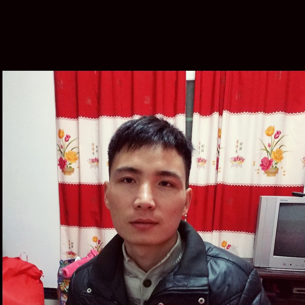 苗条老虎的照片