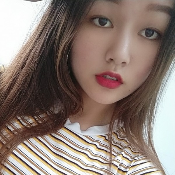 少女扯柔弱的照片