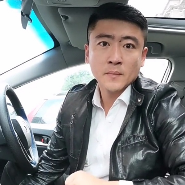 明理方铃铛的照片