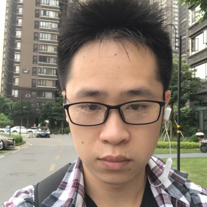 激动说大白的照片
