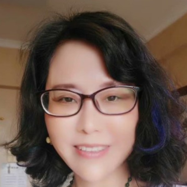 将阳卓玛的照片