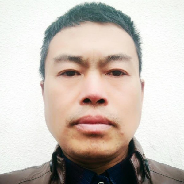 柚子倾心土豪的照片