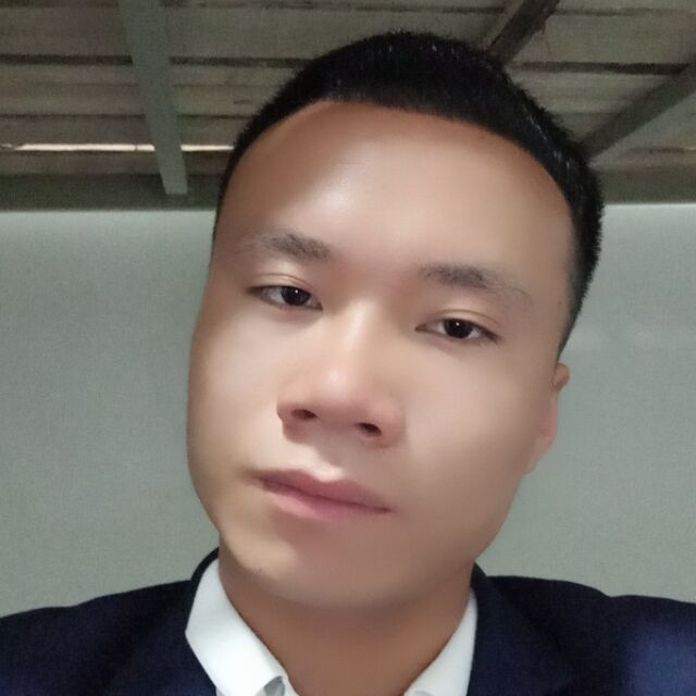清秀和蜡烛的照片