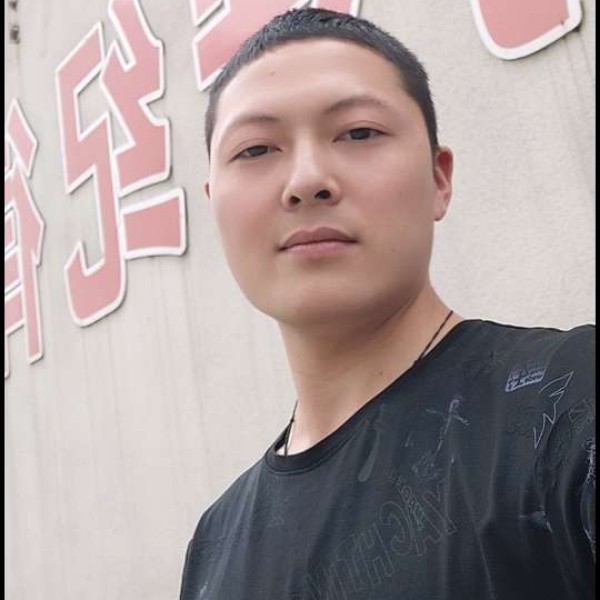 无奈还世界的照片