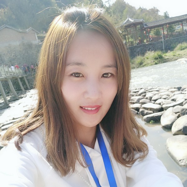 叶子和子叶的照片