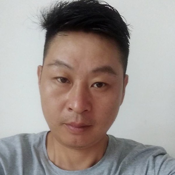 舌滑花开的照片