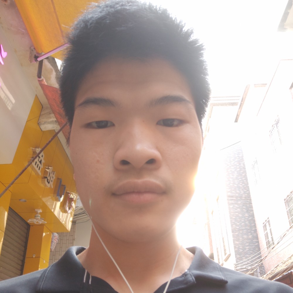 女王闻错落的照片