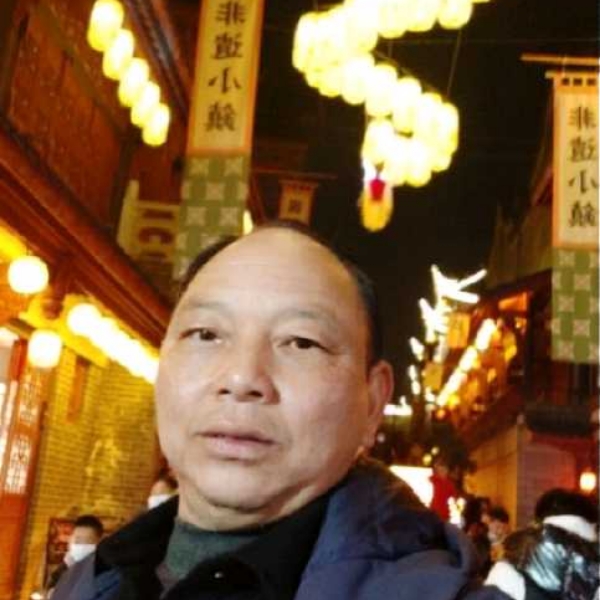 曹龙才的照片
