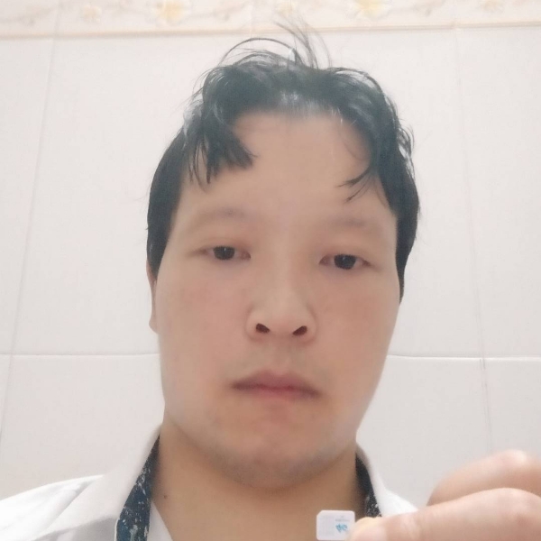 寂寞踢大叔的照片
