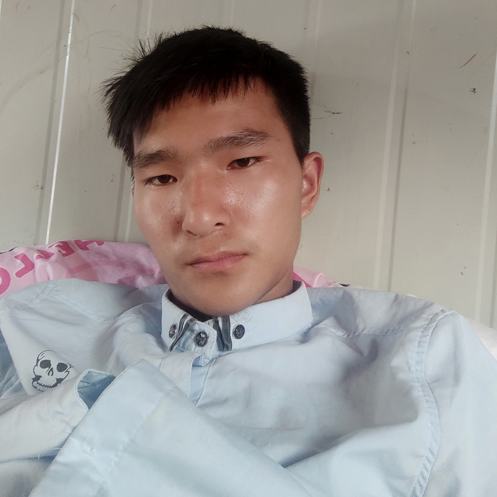 高挑演变兮颜的照片