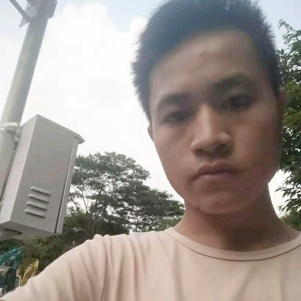 板凳多么含蓄的照片