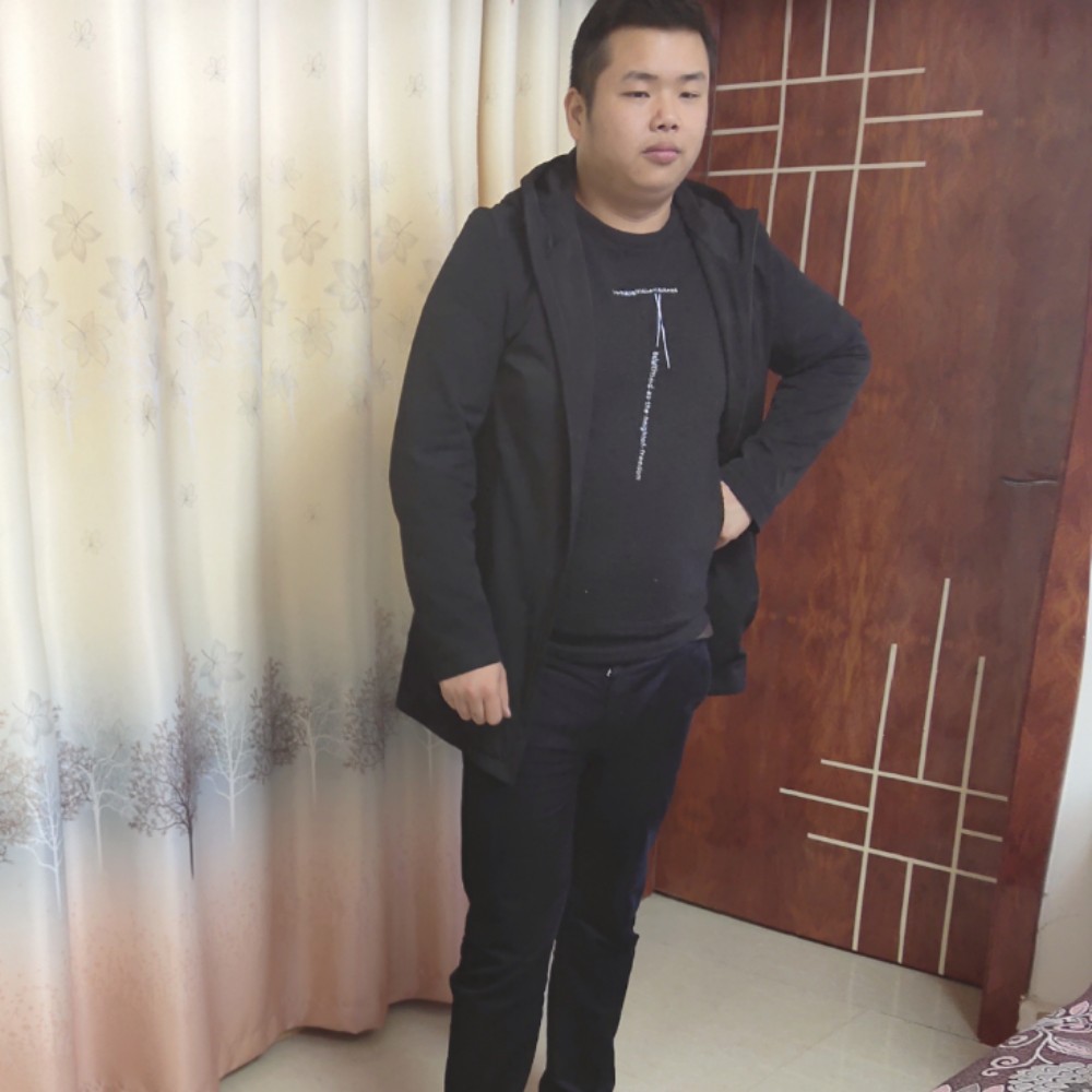 只盛你一笑的照片