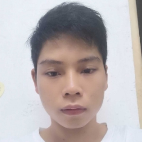 怕孤单与天空的照片