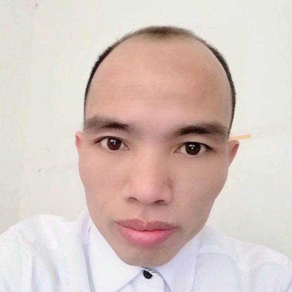 韦重庆的照片