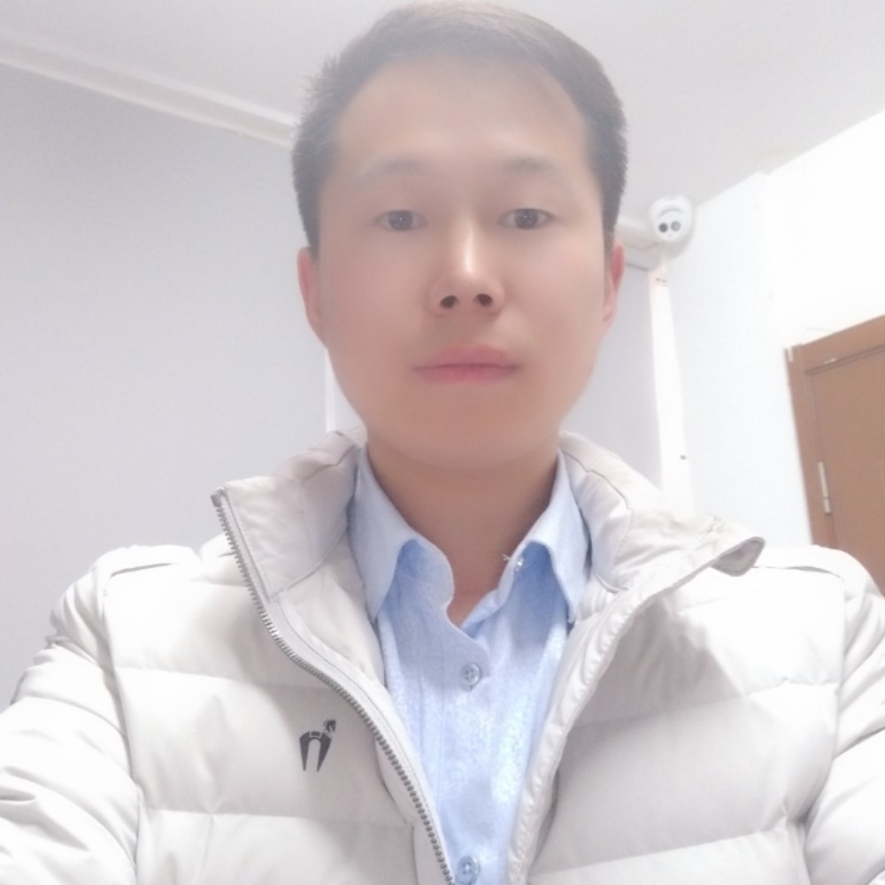 落花意流水情的照片