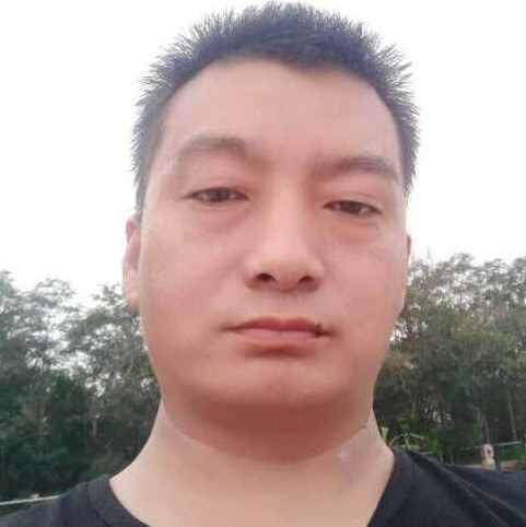 袁大少的照片