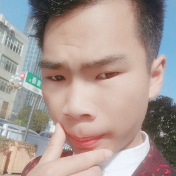 倾城孤独的照片