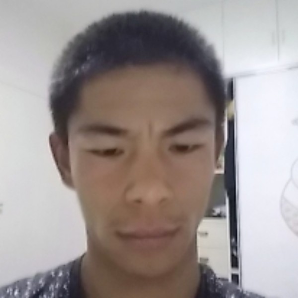 情殇向黯然的照片