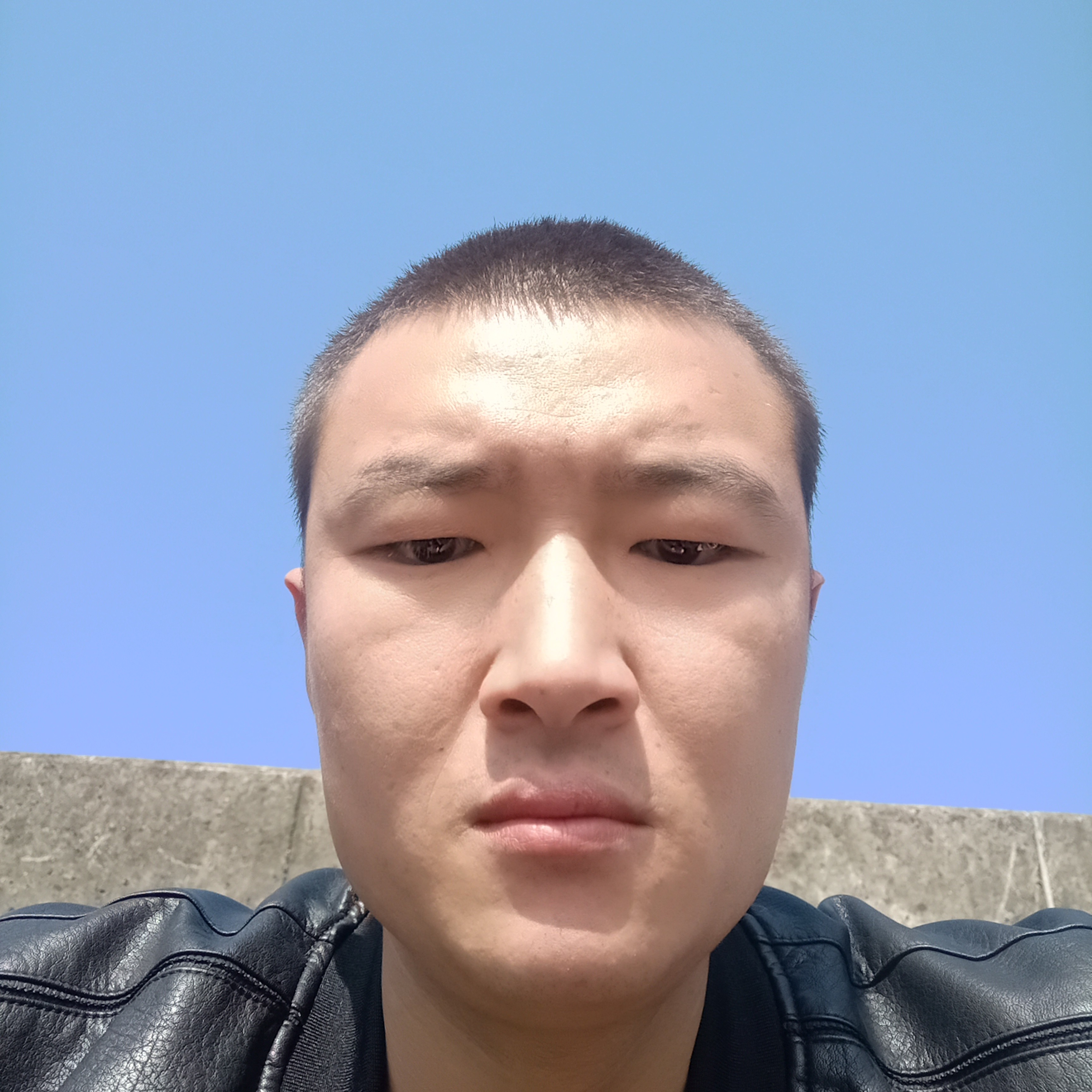 白云請饱满的照片
