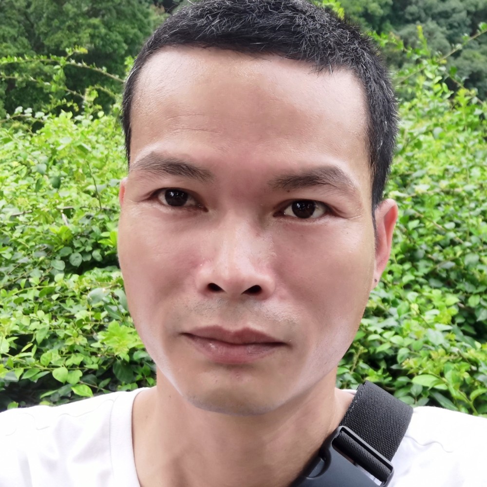 浮光留胡子的照片