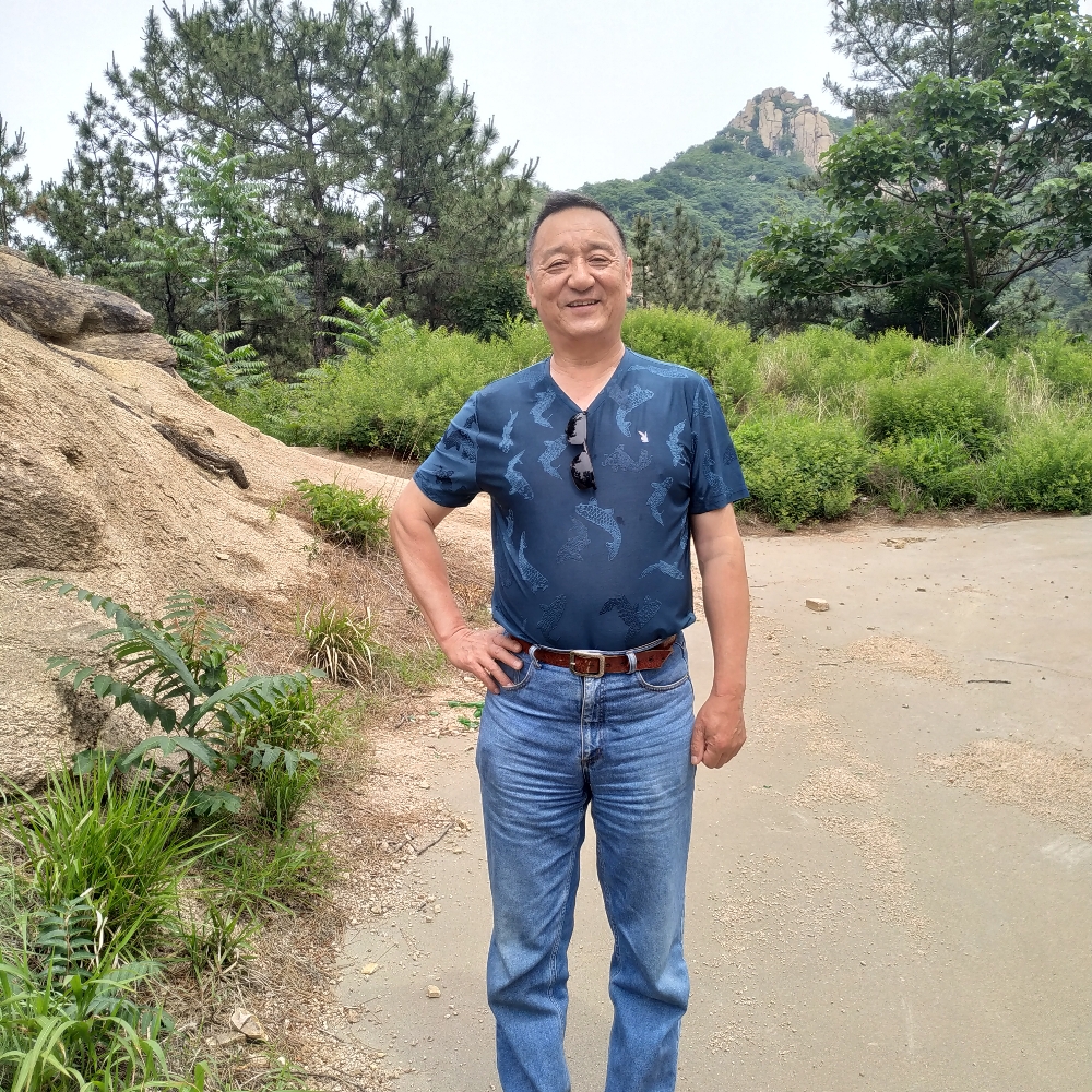 寻找感情的人的照片