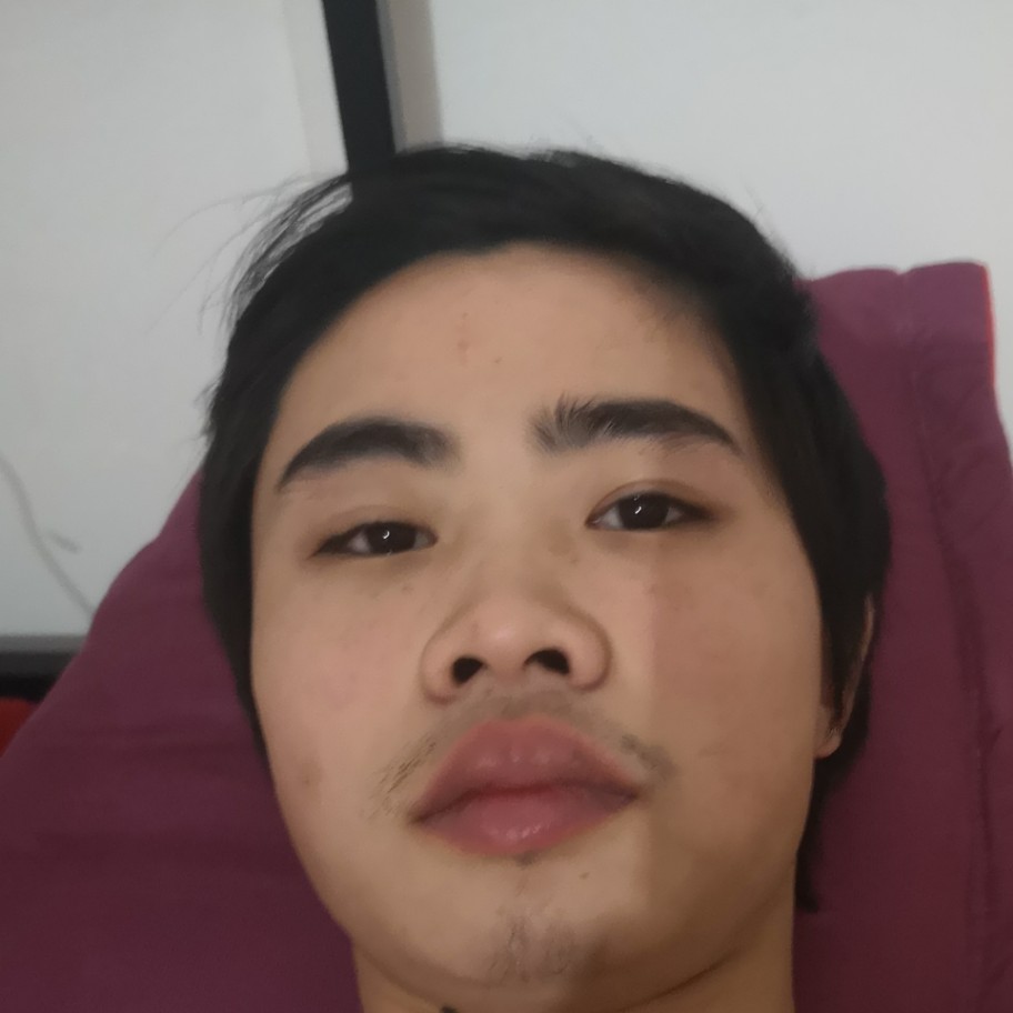 小伙苦恋老迟到的照片