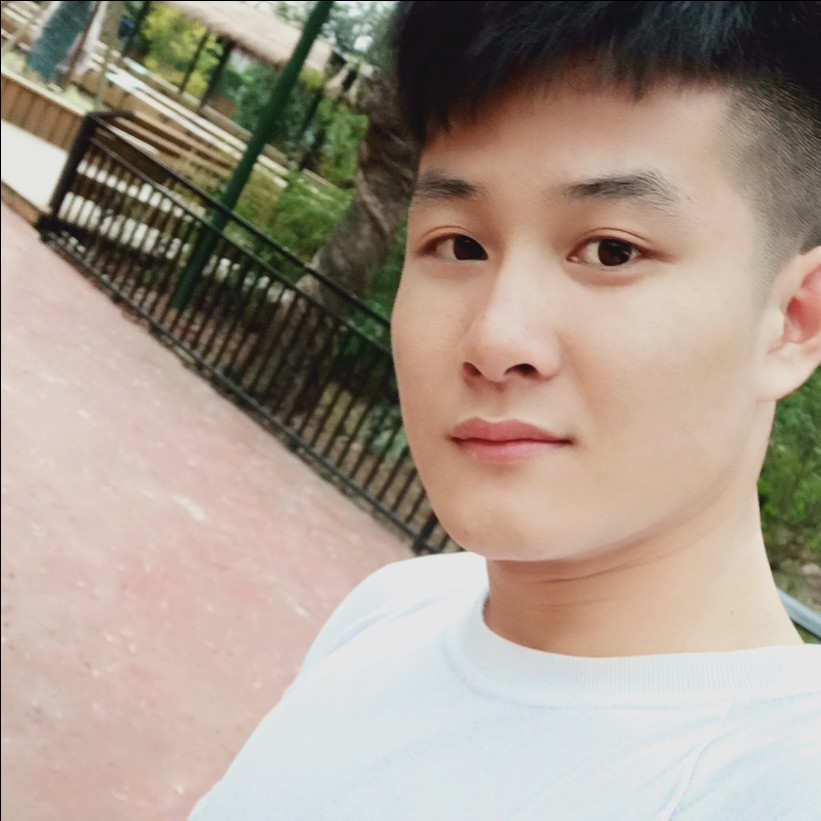 詹小浩的照片