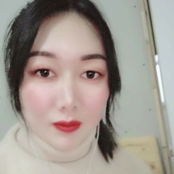 依梦。的照片