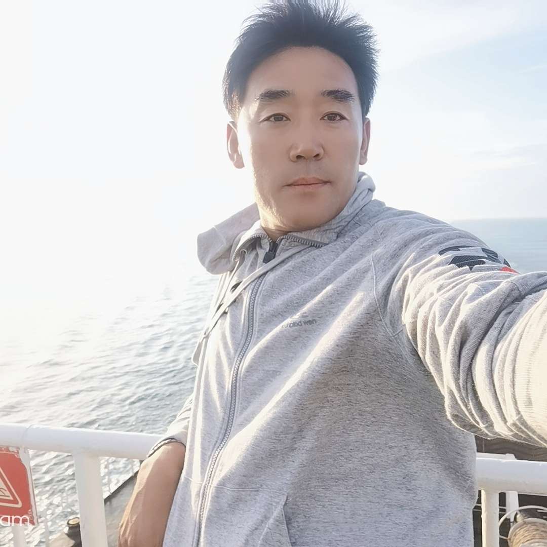 乐观笑涟漪的照片
