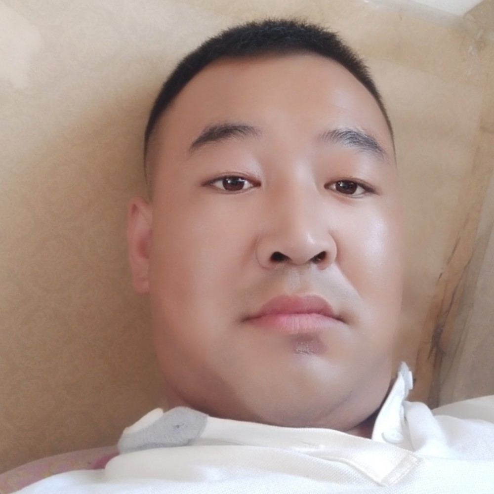 芹菜方年轻的照片