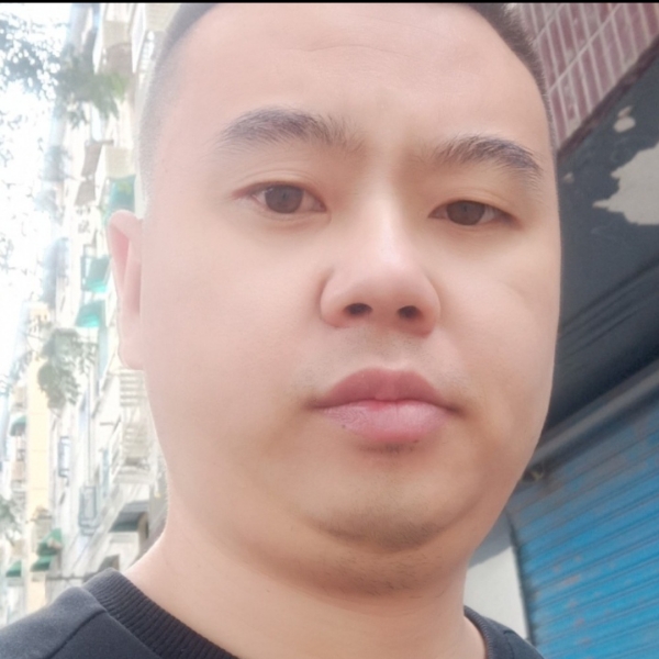 骚年的爱的照片