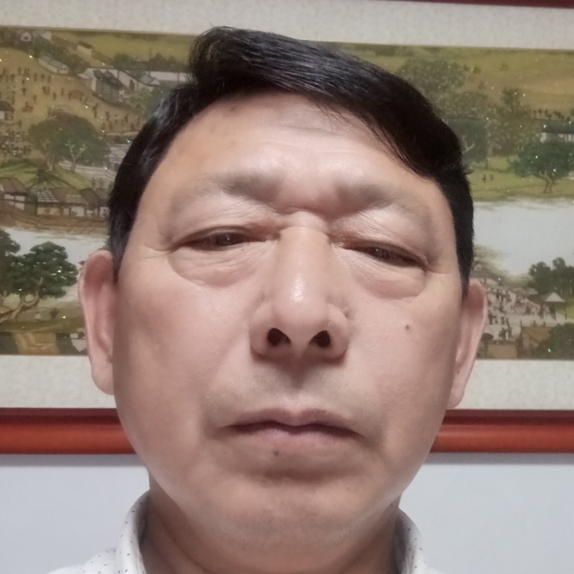 忧心向青衣的照片