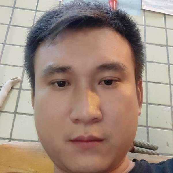 巨人雪见的照片