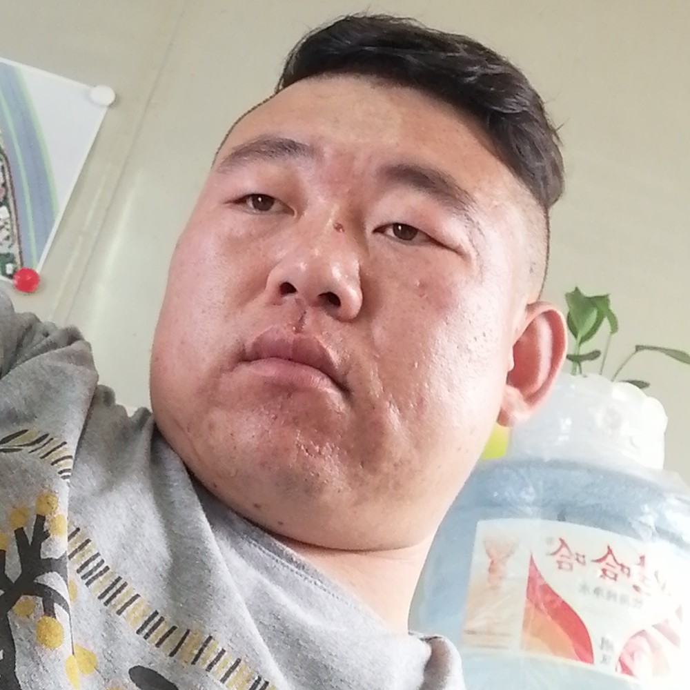 工地mr.盖的照片