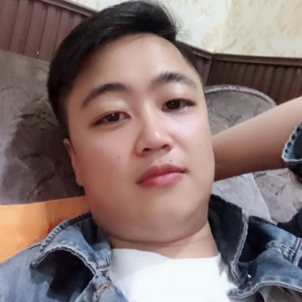孤独帽子的照片