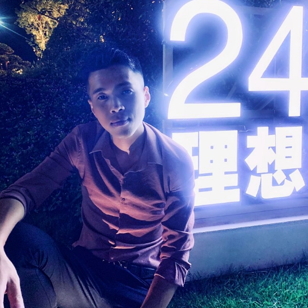 逐风扯专一的照片